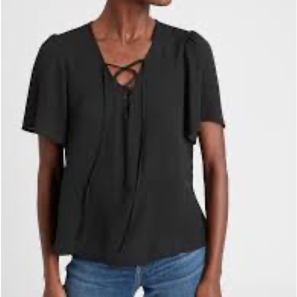 NWT Banana Republic Tie-Front Short-Sleeve Peplum Hem Top - Black - Large